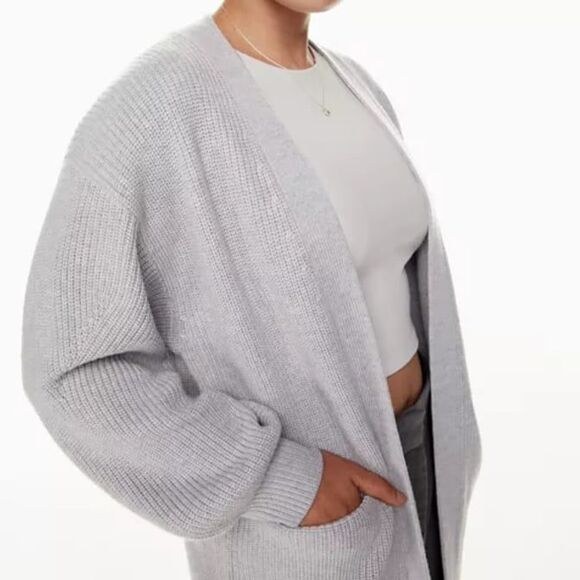 Aritzia Wilfred unwind grey gray heavy knit cardigan